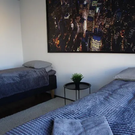 Apartman Spacious 4-room In Center
